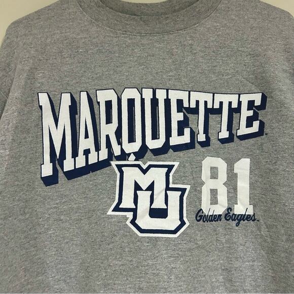 Champion Marquette Golden Eagles Sweatshirt - Picture 2 of 3